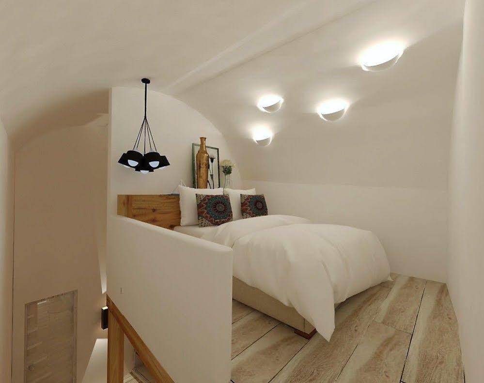 Callia Caves - Adults Only Fira  Exterior foto